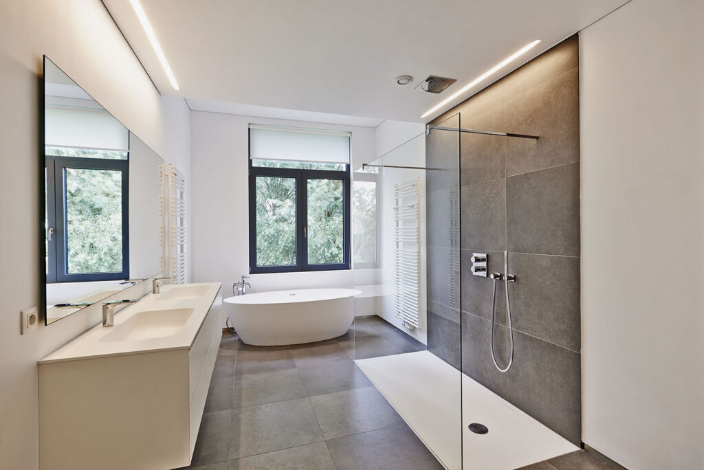 Luxury modern bathroom | Carpet Barn